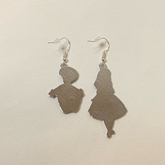 Handmade Alice In Wonderland & Cheshire Cat Earrings - Picture 2 of 2